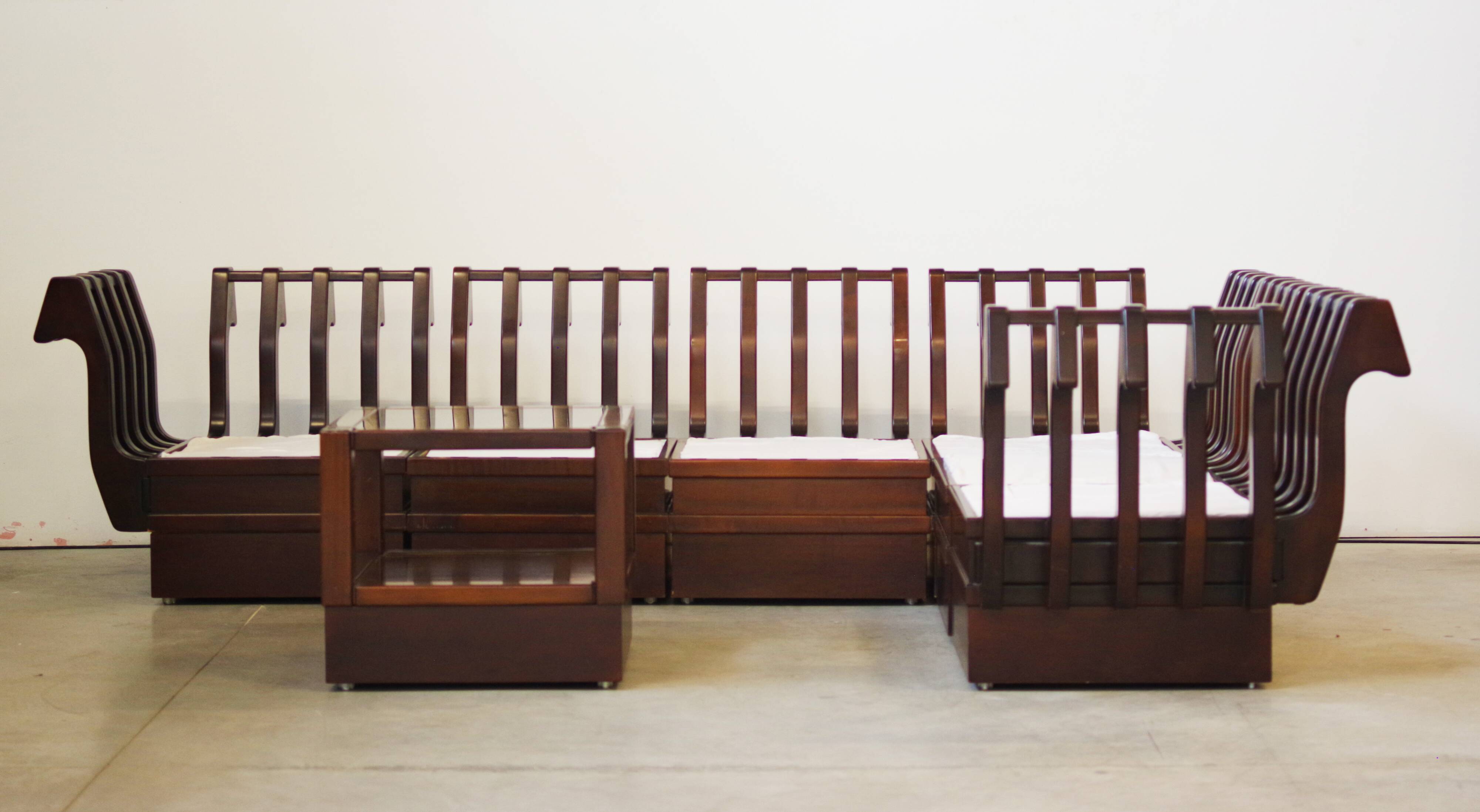 1970s Modular Beechwood Sofa by Frigerio – Original Fabric Upholstery, Set of 6