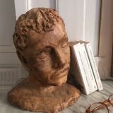 Vintage sculpted head to pose