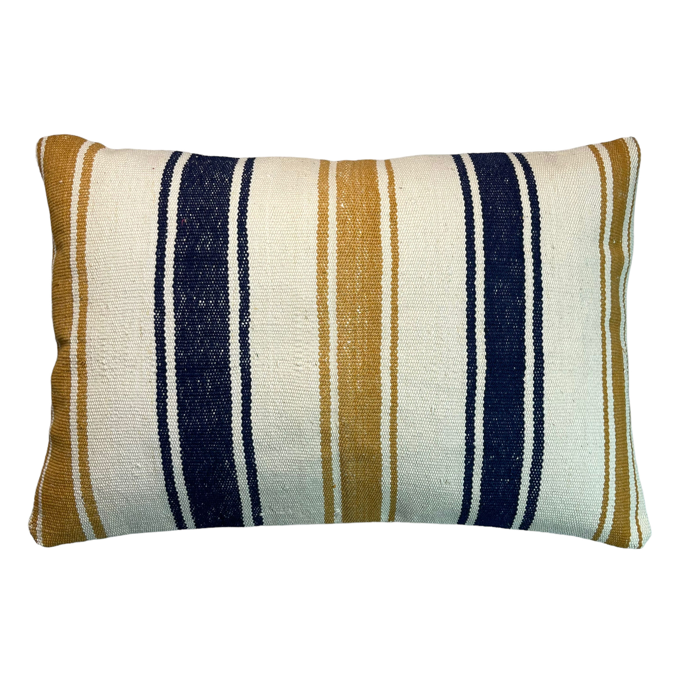 Vintage turkish kilim cushion cover , 40 x 60 cm
