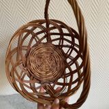 Round wicker basket