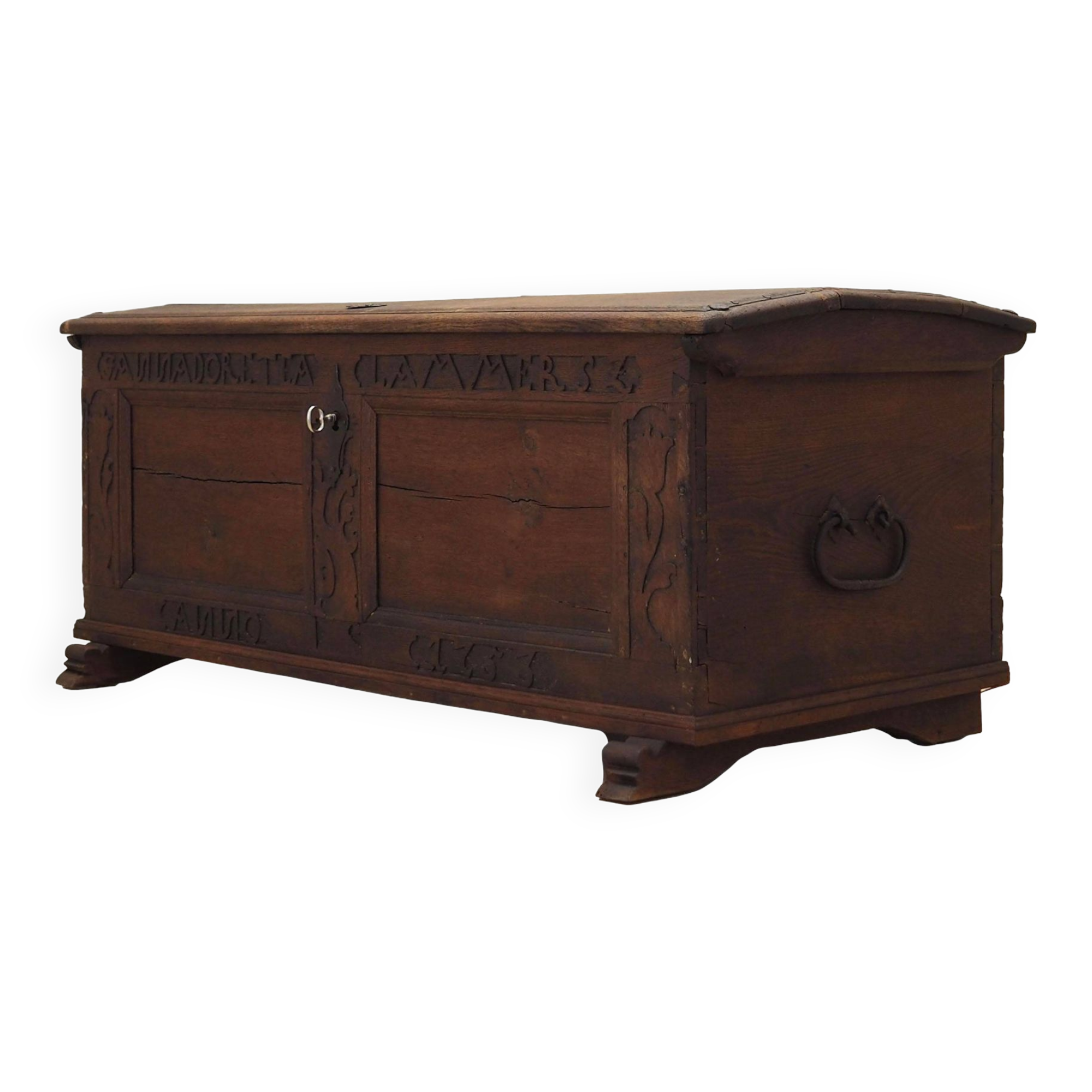 Oak chest, Scandinavian design, 18th century