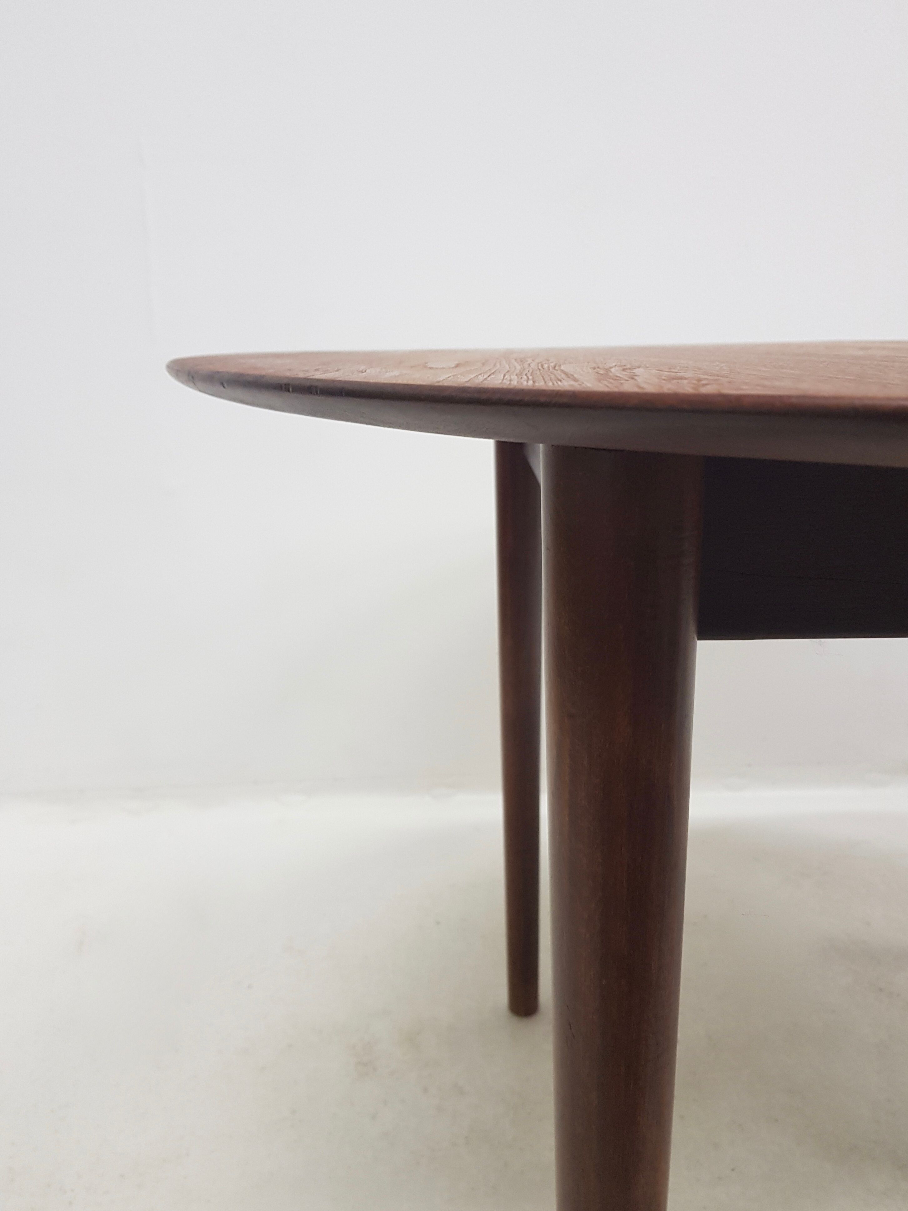 Metal table in teak oval 311 by Peter Hvidt & Orla Mølgaard-Nielsen for Søborg Møbelfabrik