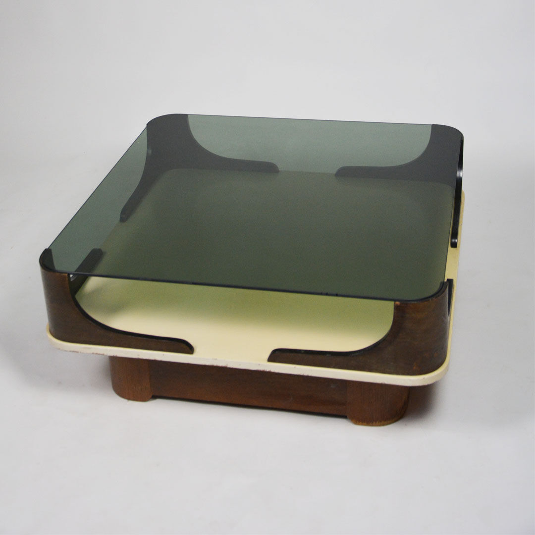 Table basse en verre fumé années 70