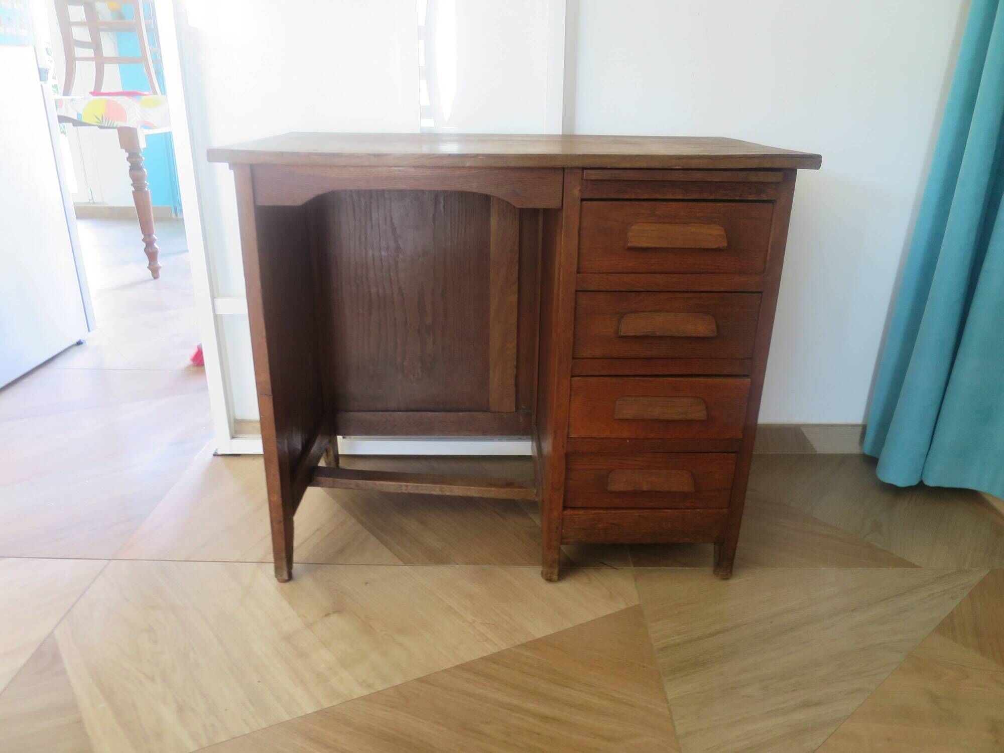 Vintage-Modern-Scandinavian Desk - 1950s - 4 drawers - Children's range