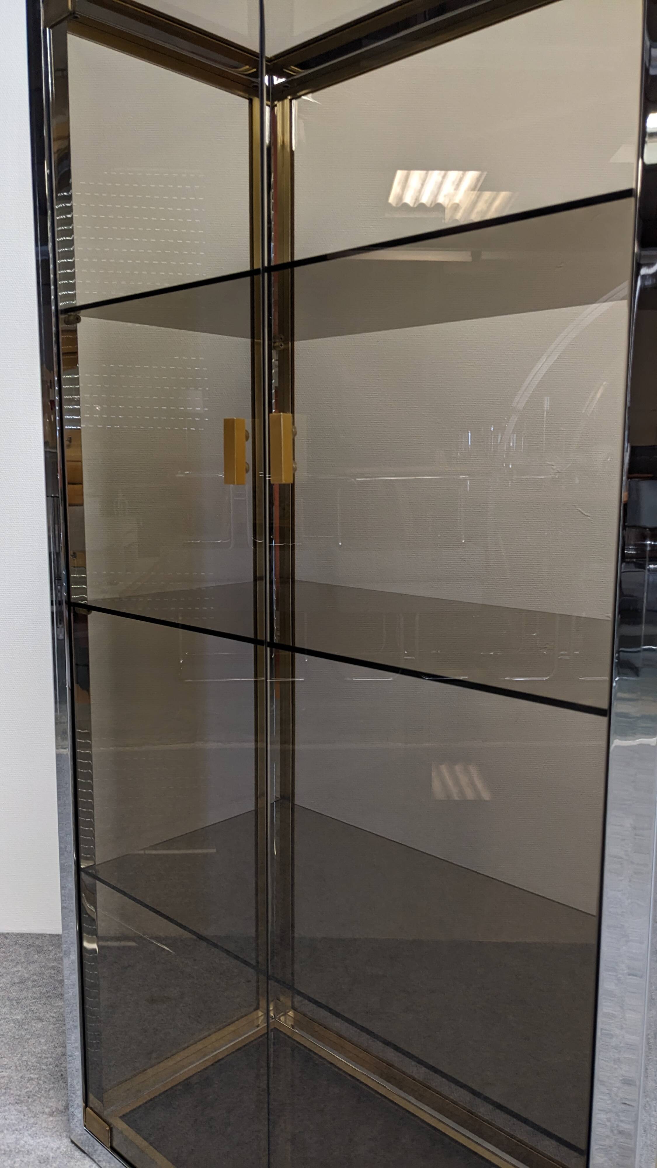Hollywood Regency display cabinet by Renato Zevi, Italy circa 1970