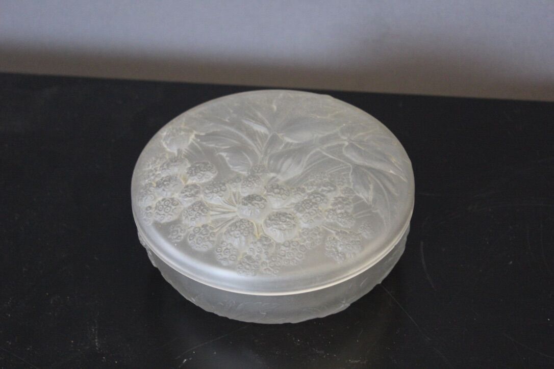 Bonbonnière editions Etling Around 1920