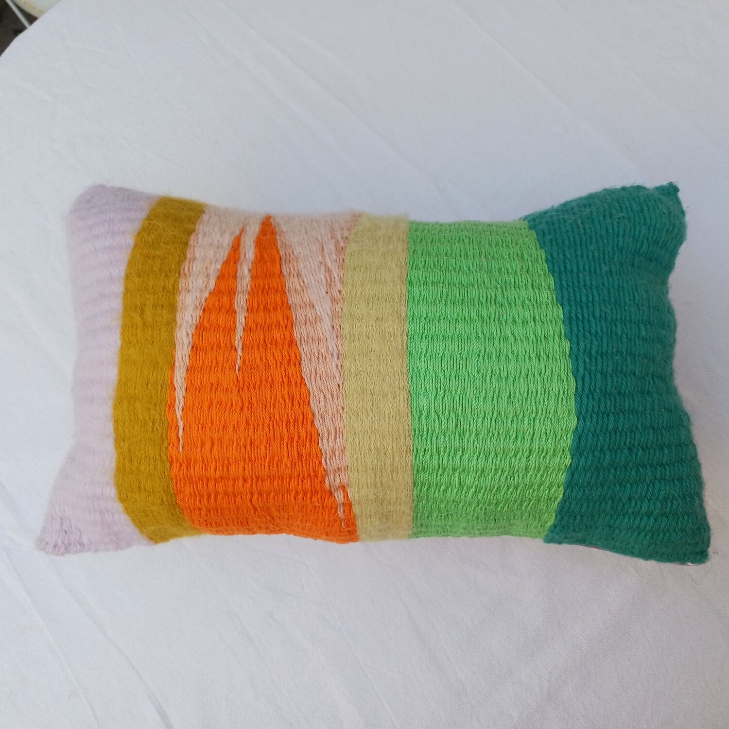Wool weaving cushion