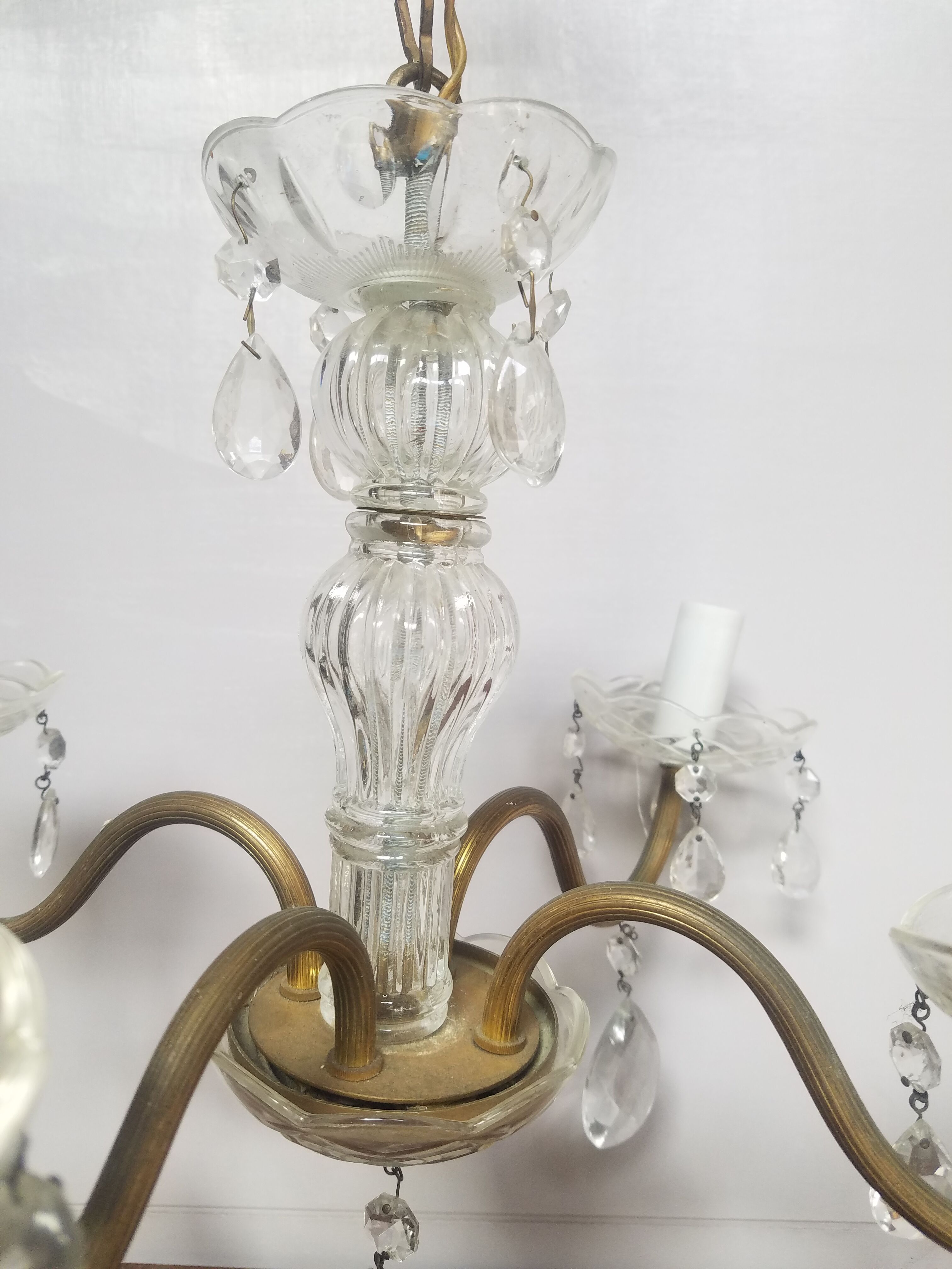 4-branched stamped chandelier