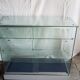 Vitrine d'exposition en verre