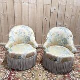 Paire de fauteuils crapaud de style Napoléon III en soierie