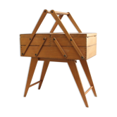 Travailleuse en bois clair 50