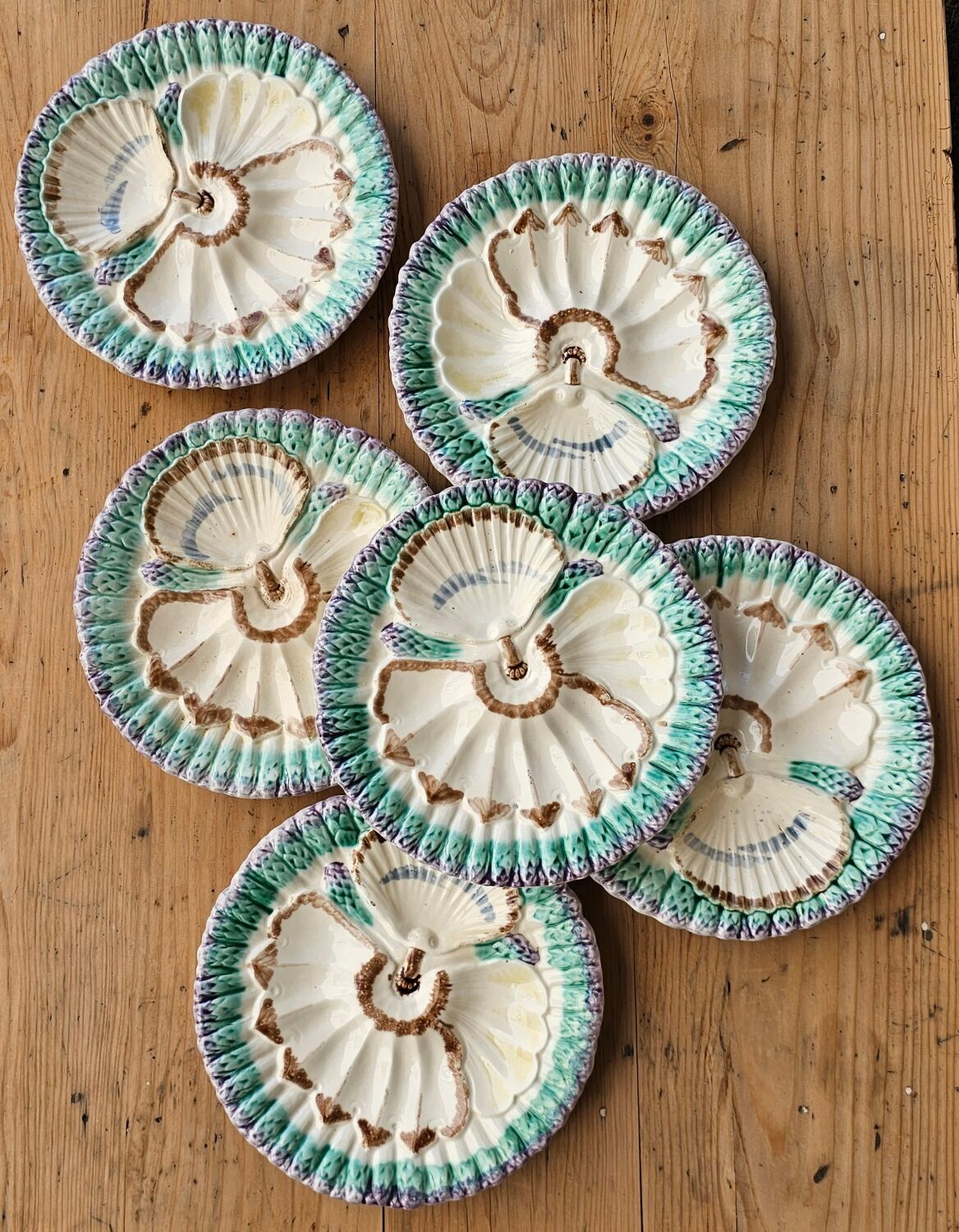 Longchamp Terre de Fer asparagus plates