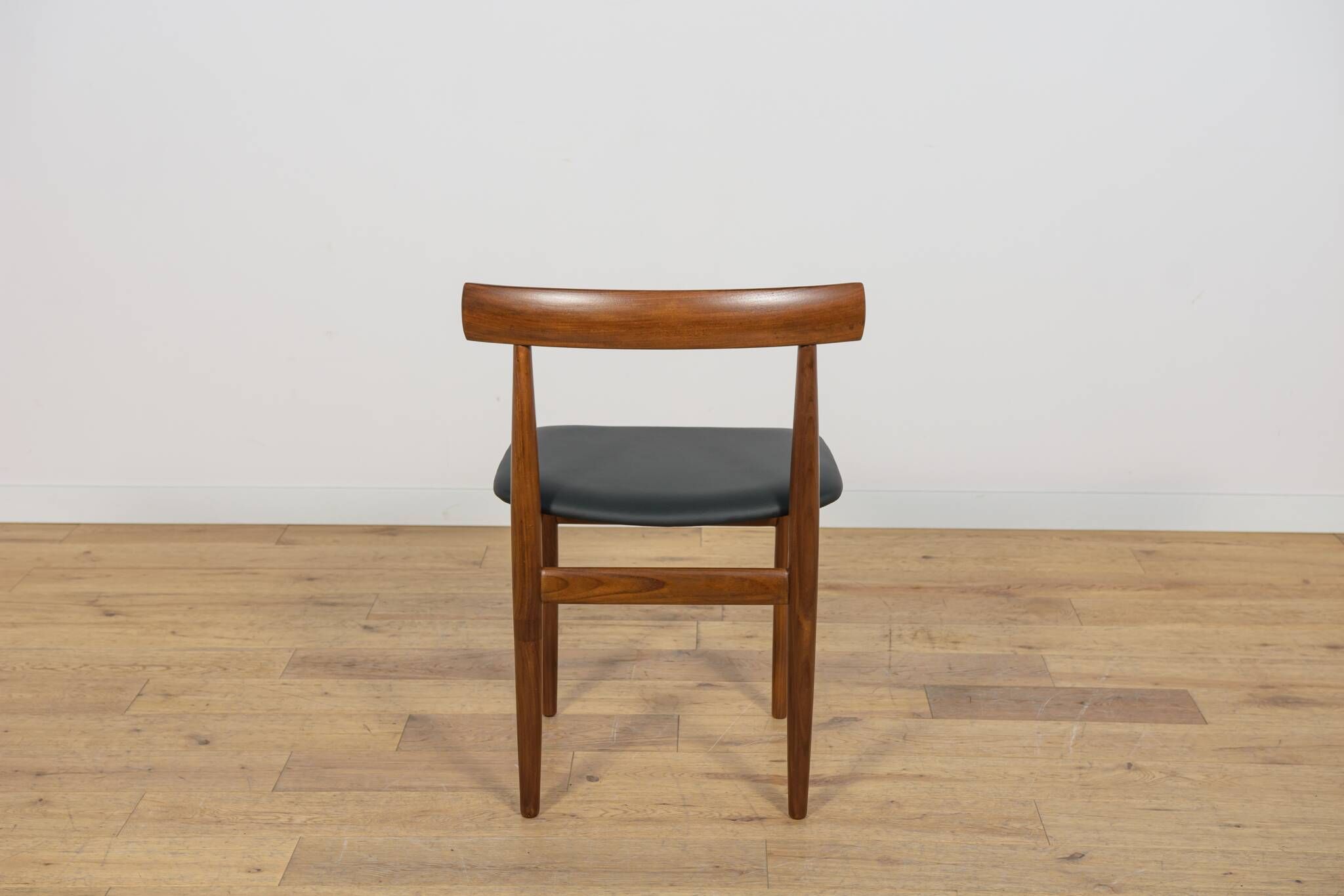 Mid-Century Teak Dining Table & Chairs by Hans Olsen for Frem Røjle.