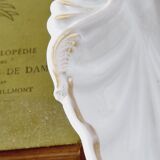 Empty porcelain pocket shell shape
