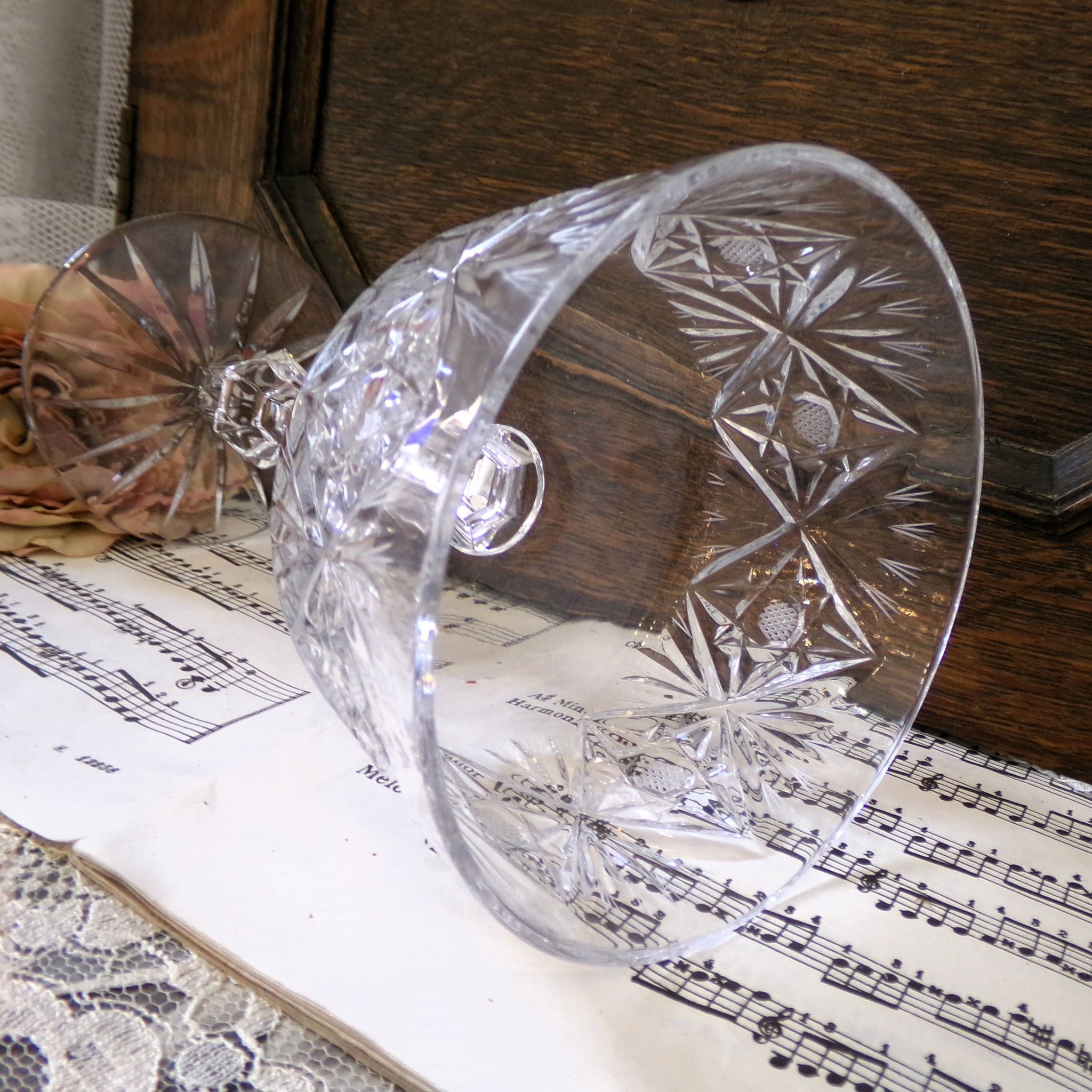 Large crystal bowl, ideal as a centrepiece or candlestick.