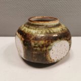 Beautiful vase from Danish Kingo Ceramics (Signature KK) 1980s. signed on the bottom.