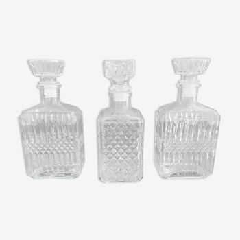 Set of 3 glass whiskey decanters
