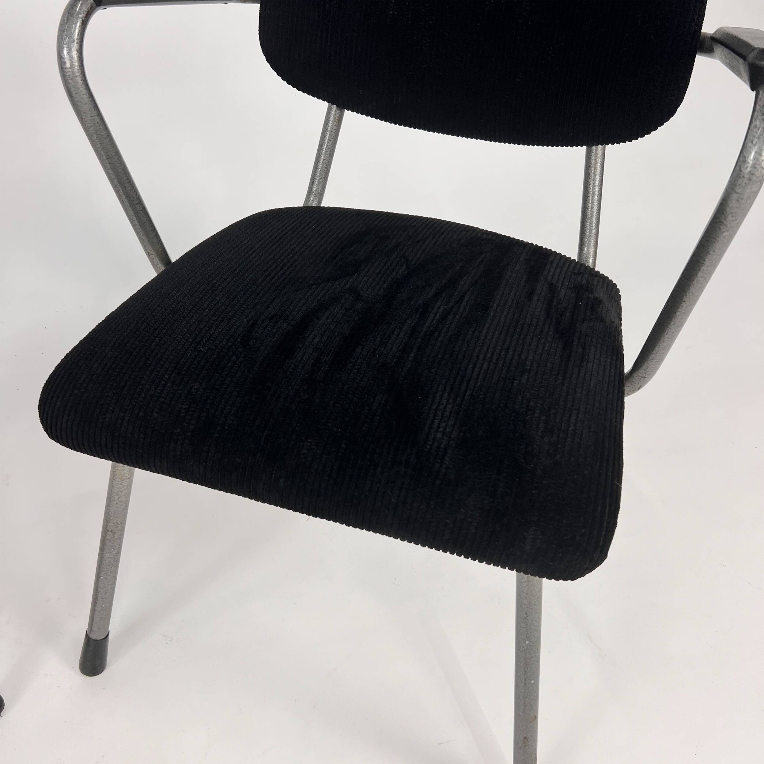 Set of 2 Gispen R5 Lounge Chairs, 1960s