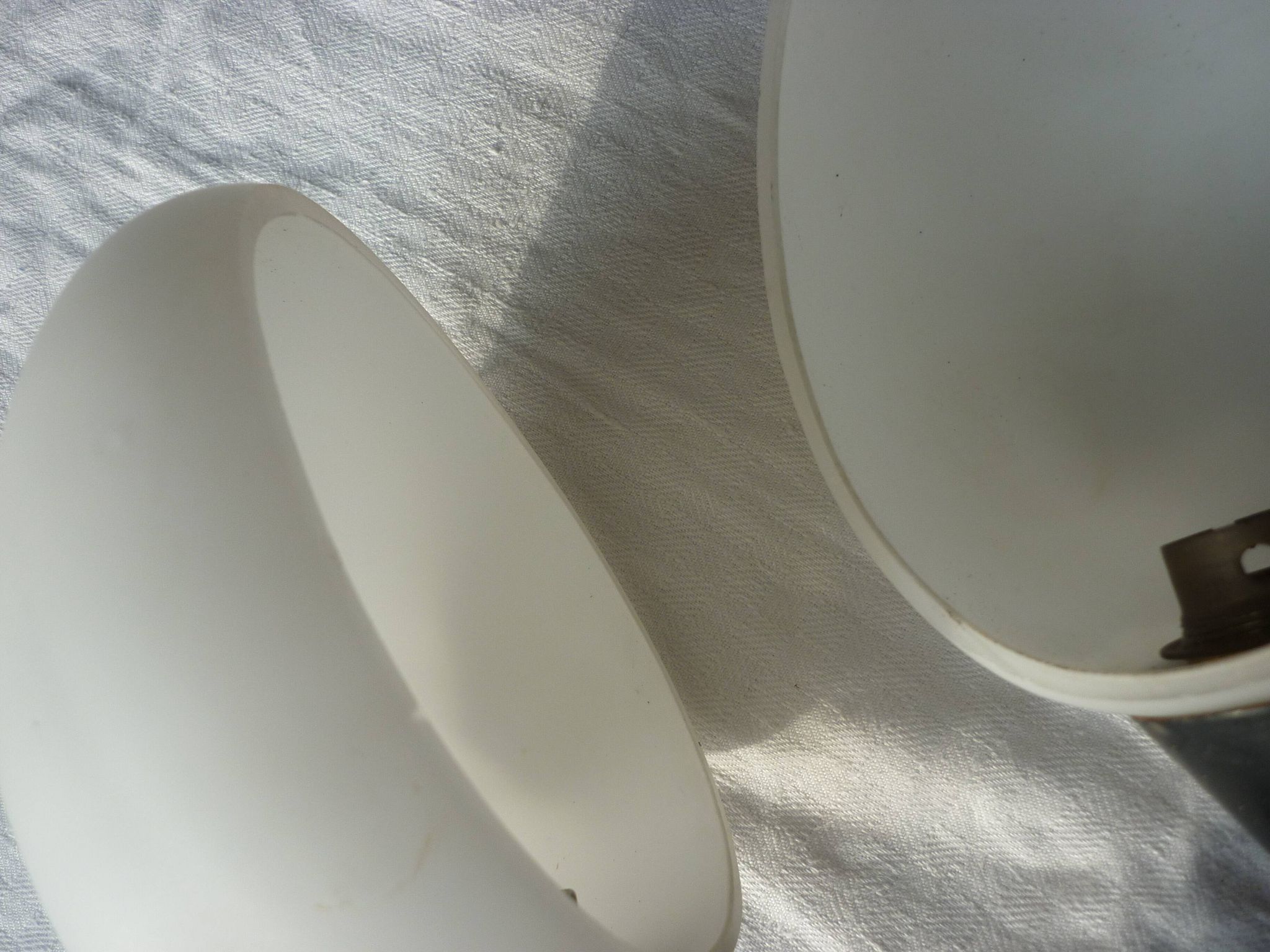 Pair of wall sconces
