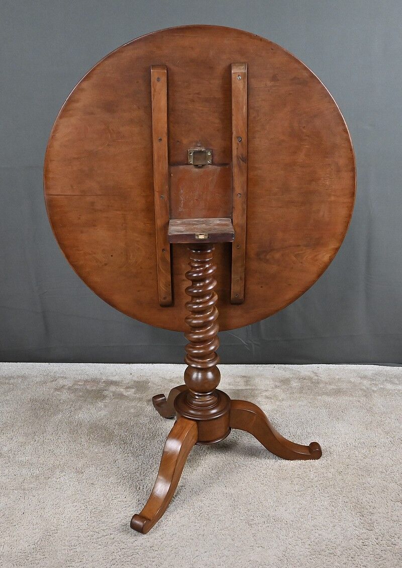 Table à plateau basculant en acajou, époque Louis-Philippe – Milieu XIXe