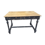 Black and wood table desk