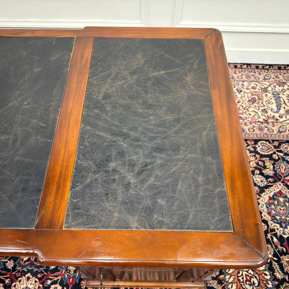 Classic English Desk Partnerdesk Black Leather