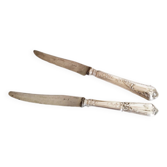 Set of 2 vintage knives, steel blade and silver handle