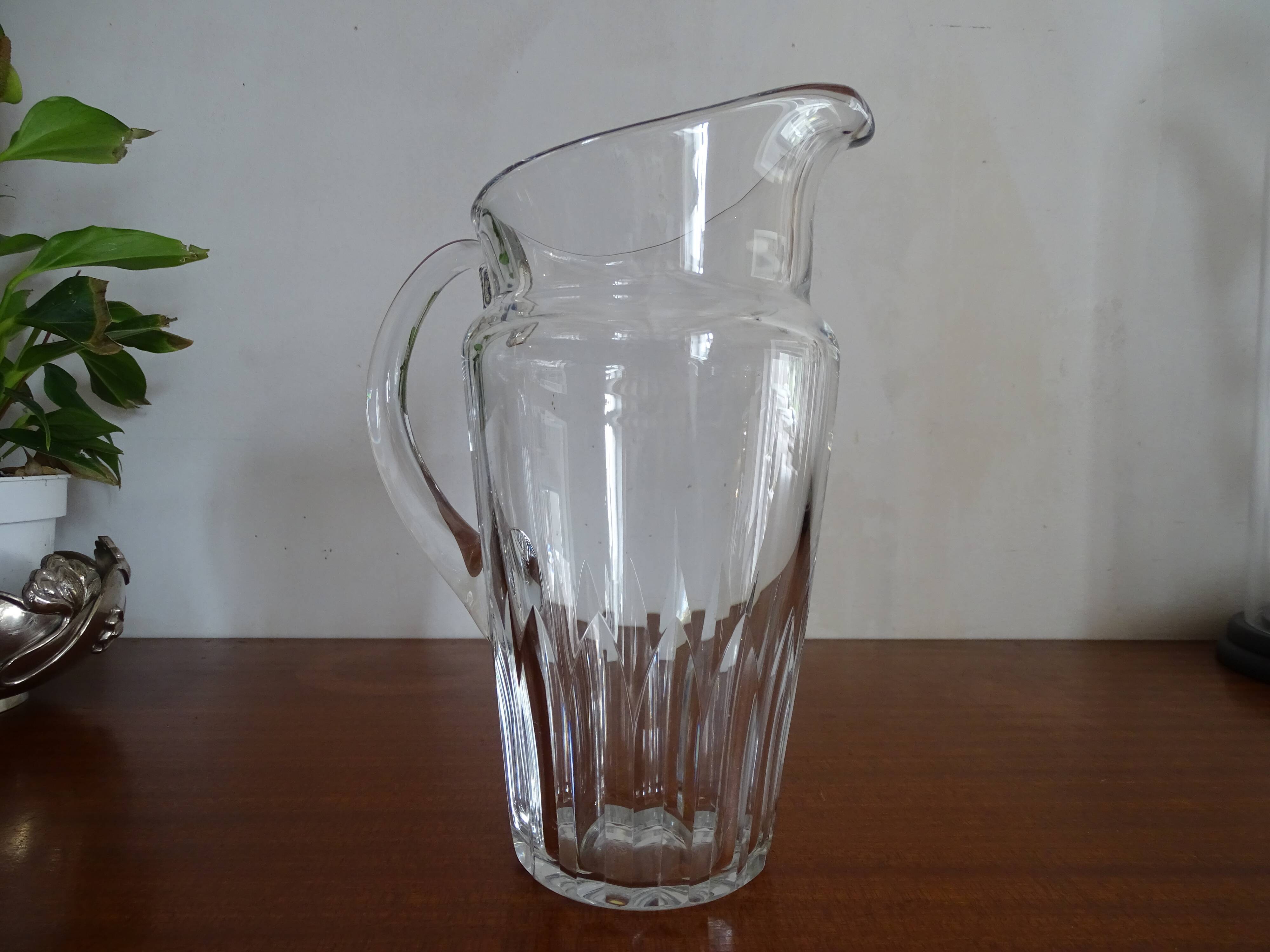 Crystal water broc Baccarat - model cote d'azur - Signed