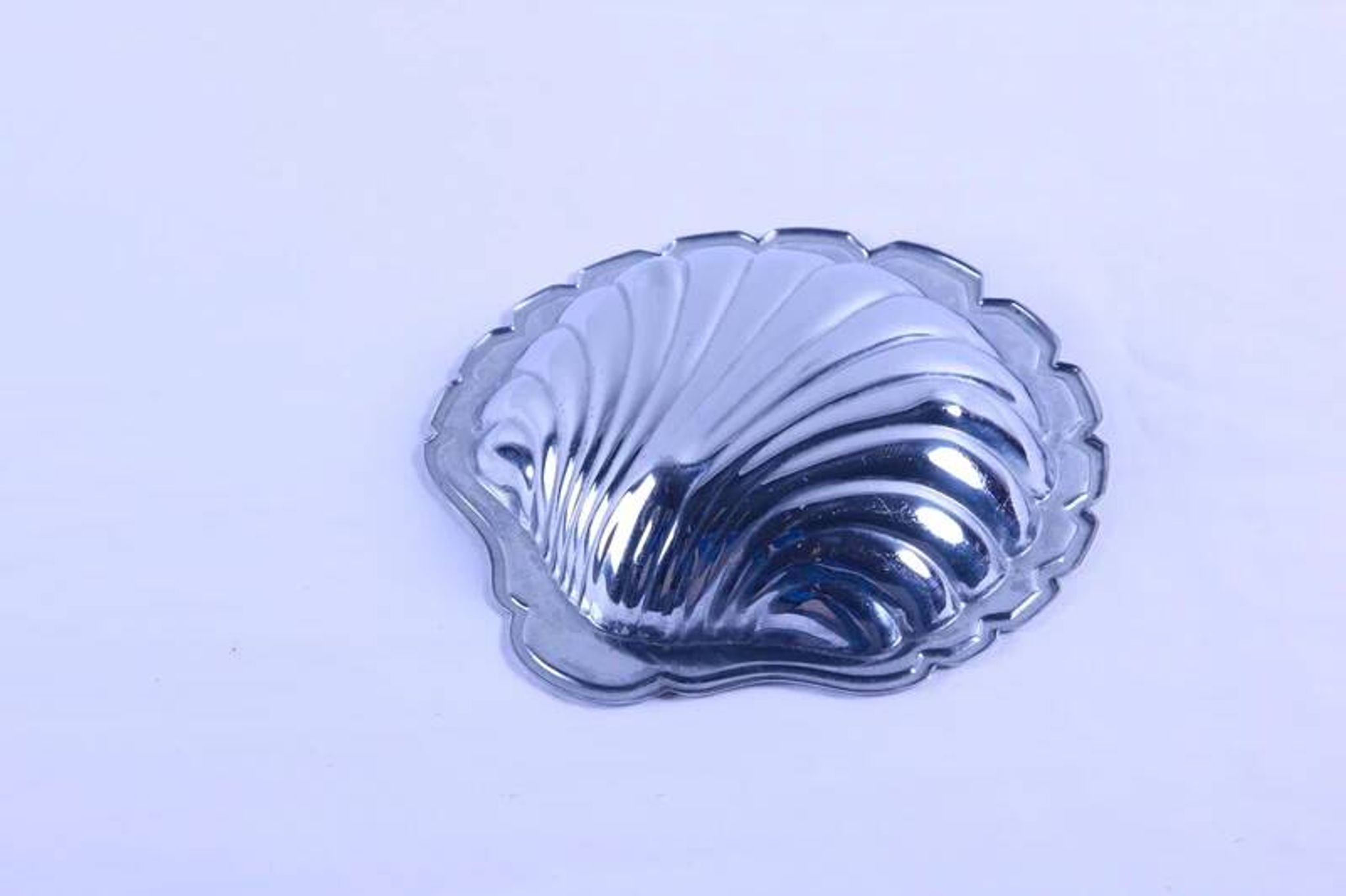 Vide-poche / beurrier coquillage ancien