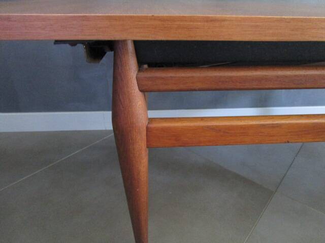 Table basse monte-et-baisse scandinave en acajou – Vintage