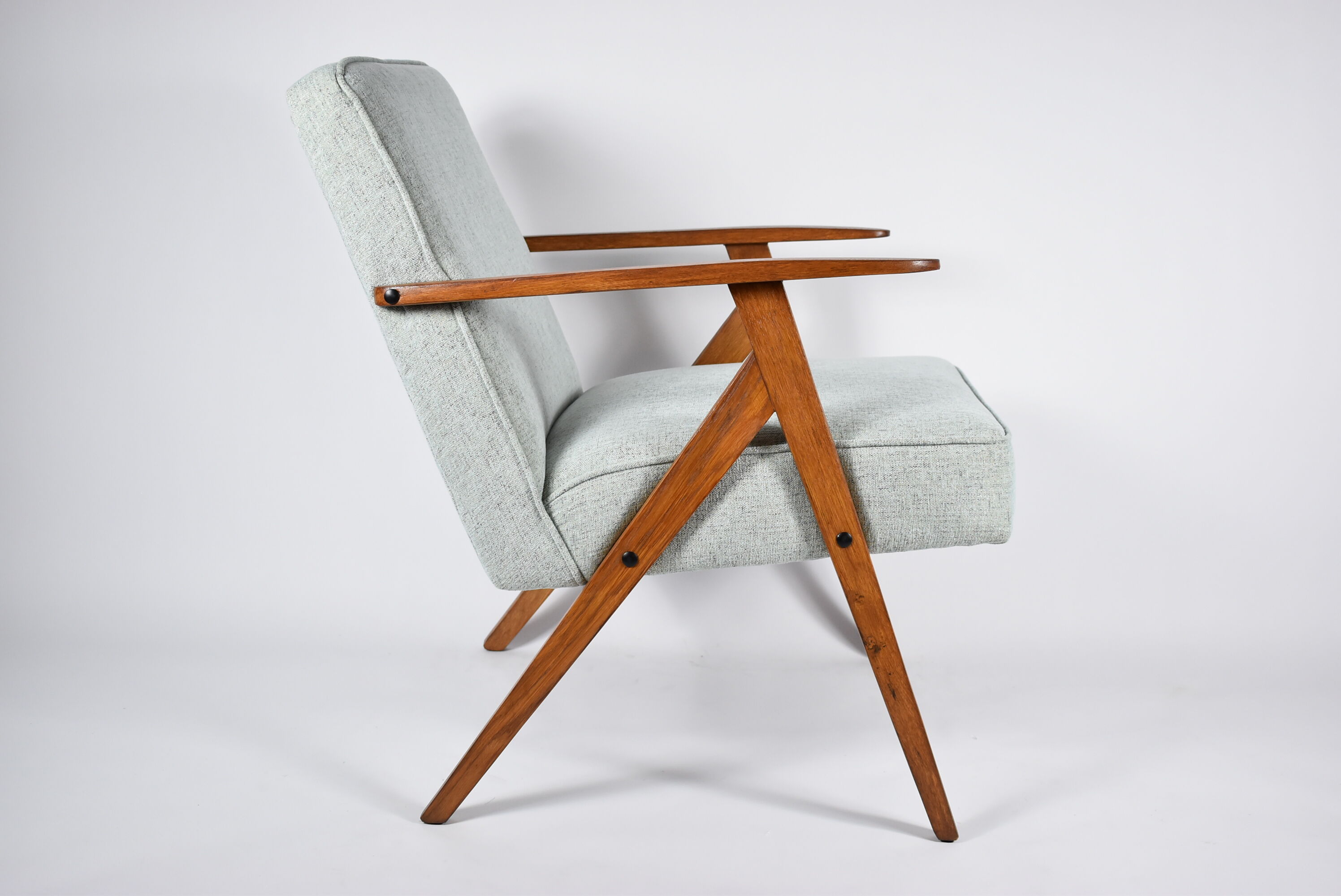 Vintage original armchair, fully restored, 1960s, green upholstery