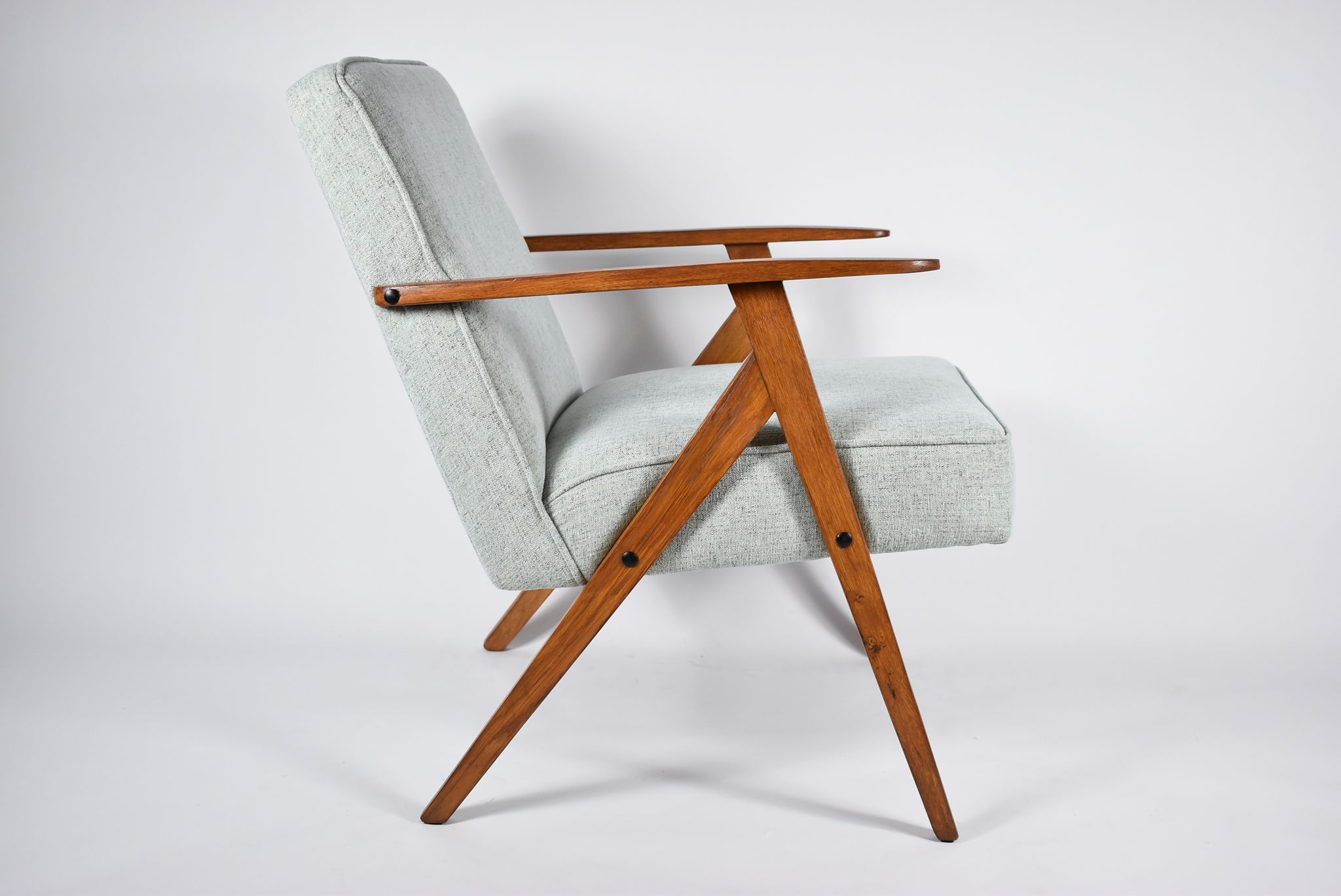 Vintage original armchair, fully restored, 1960s, green upholstery