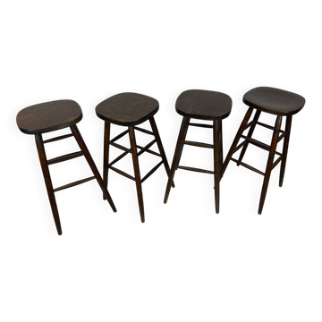 Bar stool