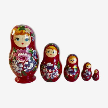 5 Russian Matriochka dolls