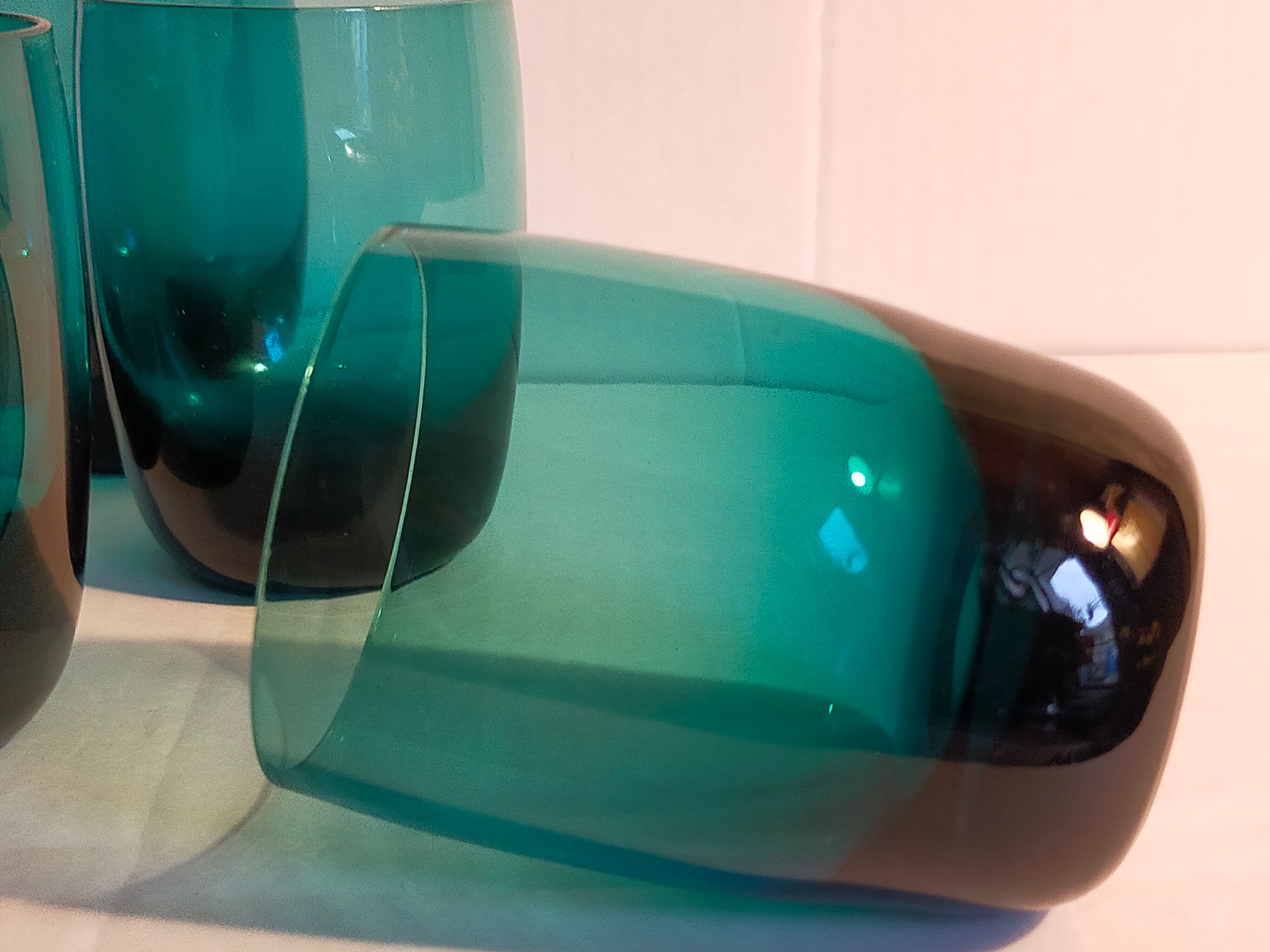 Six verres de verrier bleus paon vintages