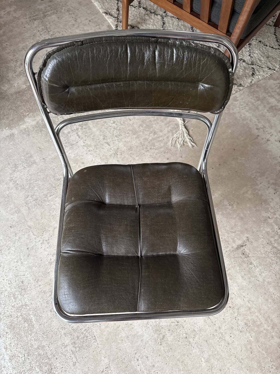 70s sleigh chair