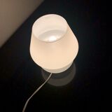Lampe champignon en opaline blanche