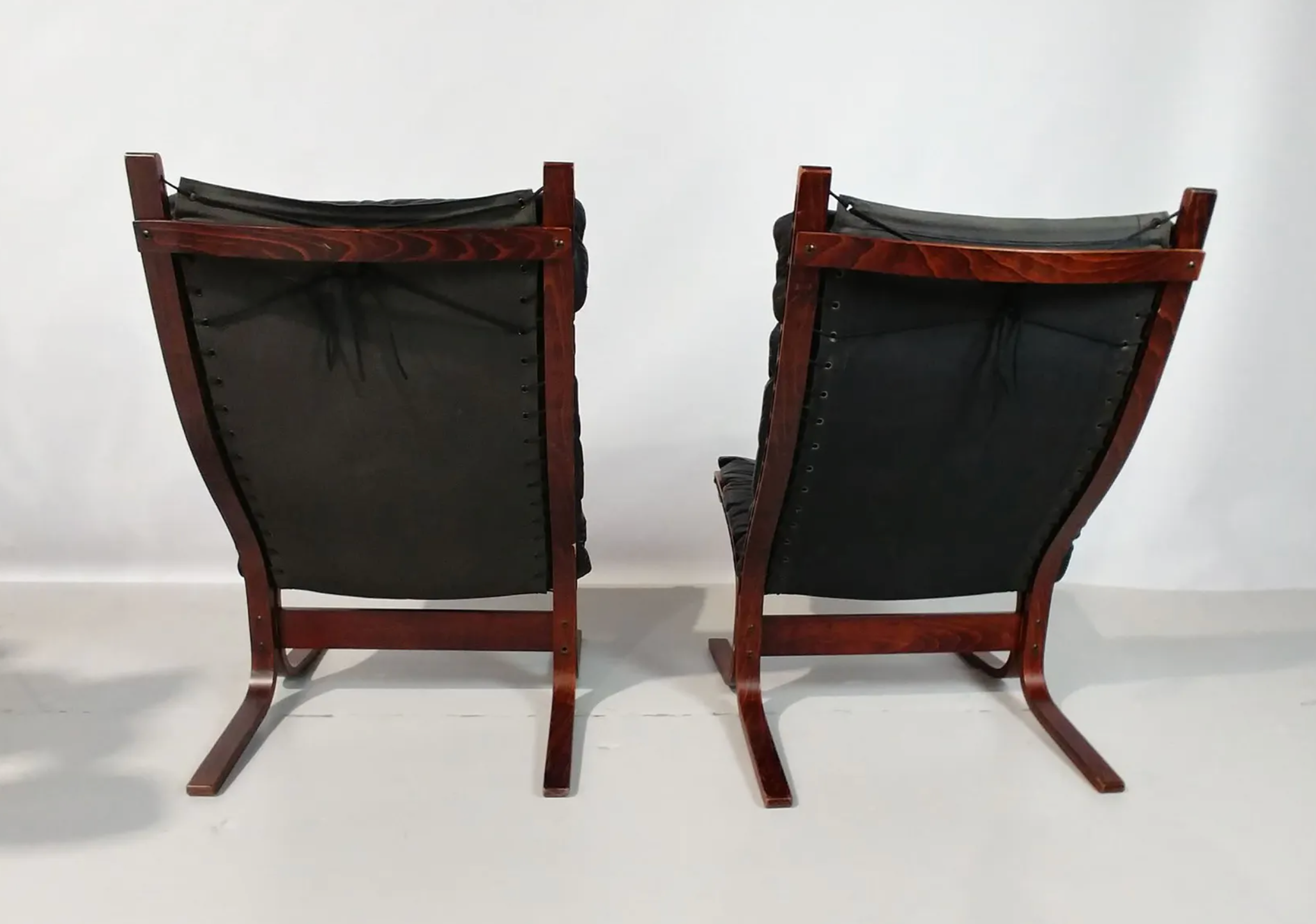 Pair of Siesta chairs by Ingmar Reling