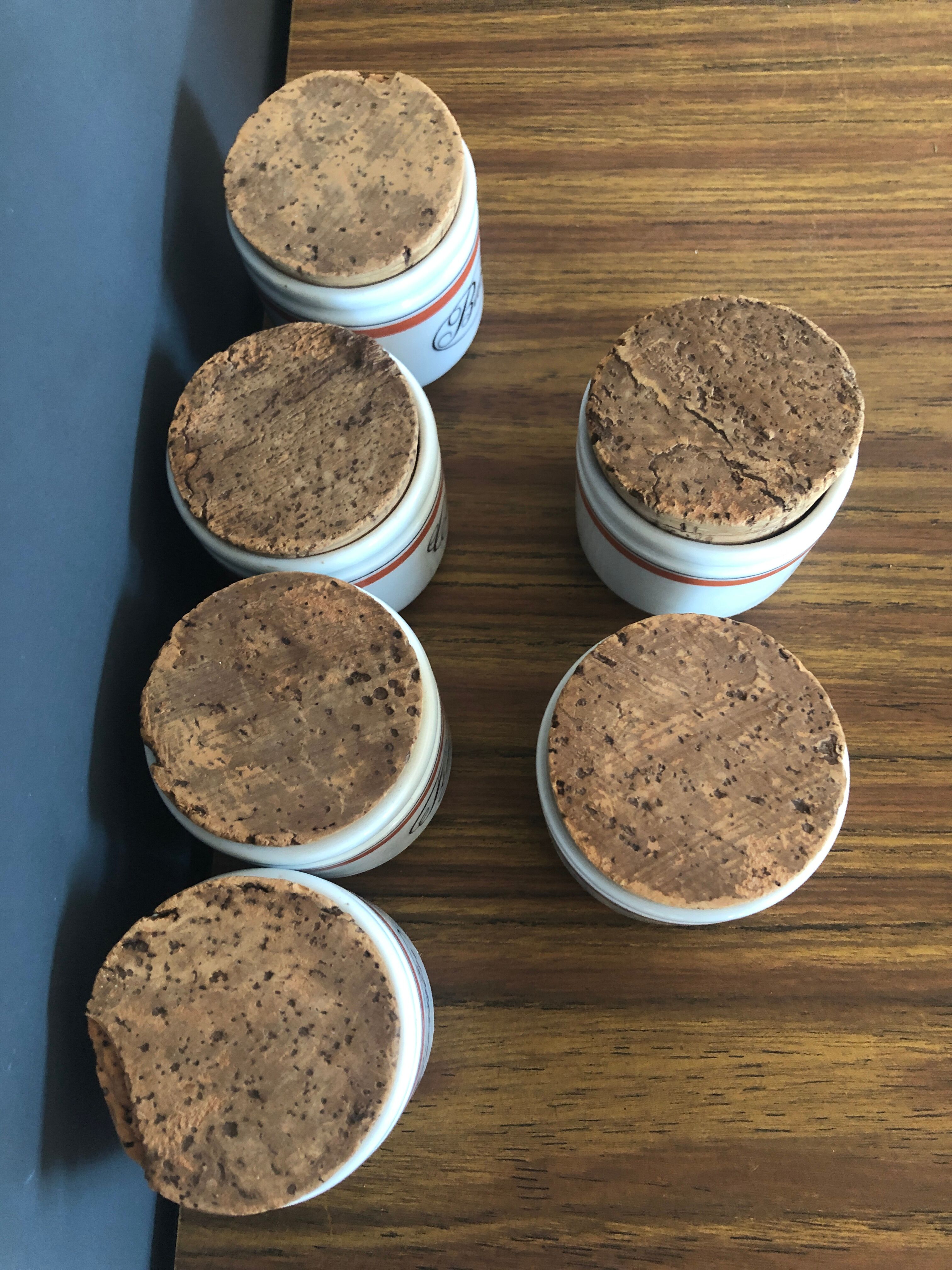 Lot of 6 spice jars