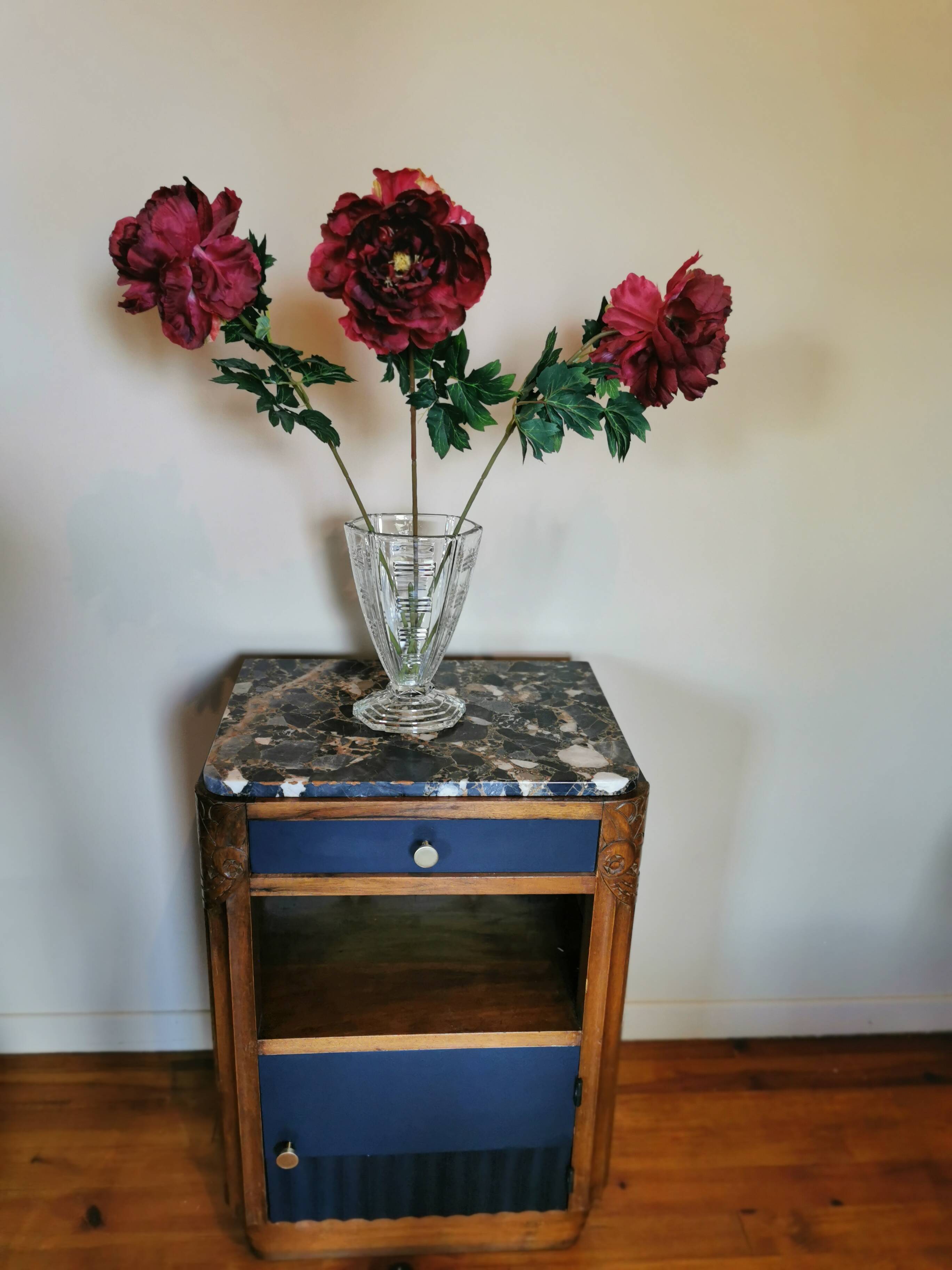 Art Deco vase in clear glass