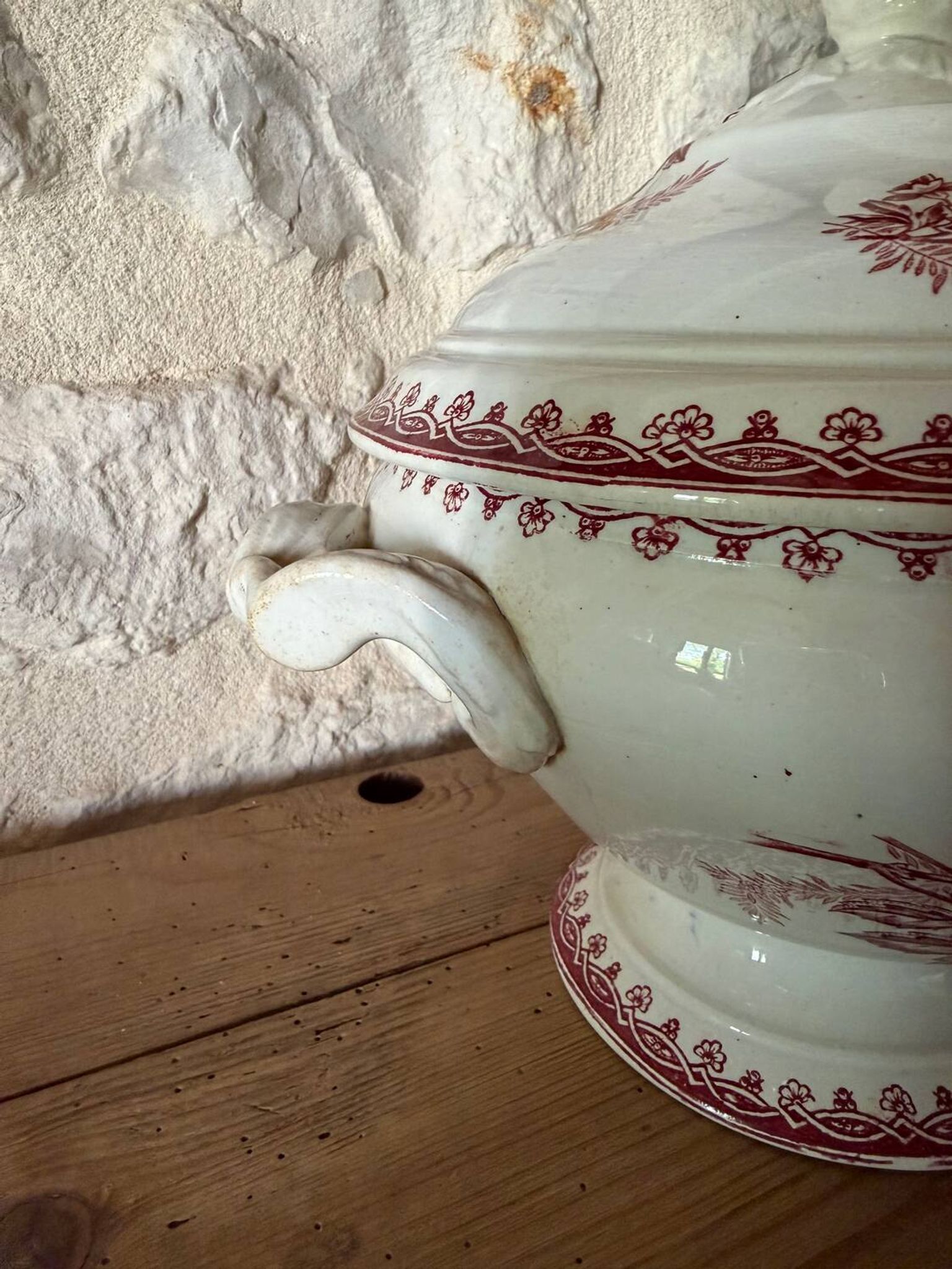 Soup tureen - fruit bowl in Saint Amandinoise ironstone