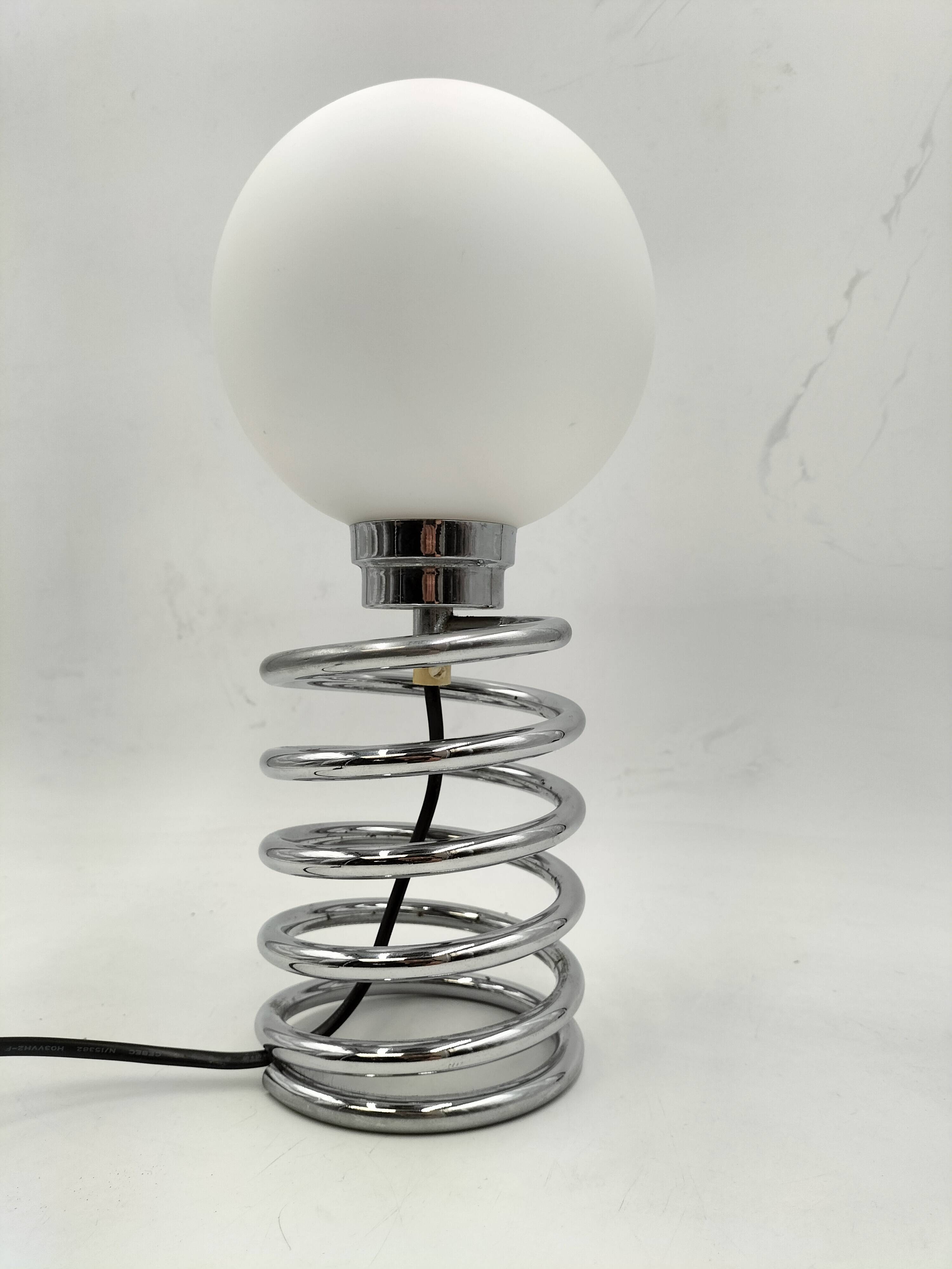 Ingo maurer spring lamp