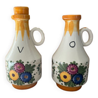 Pair bottles oil and vinegar ceramic flowers