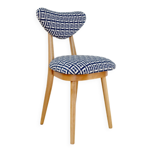 Chaise cœur milieu du