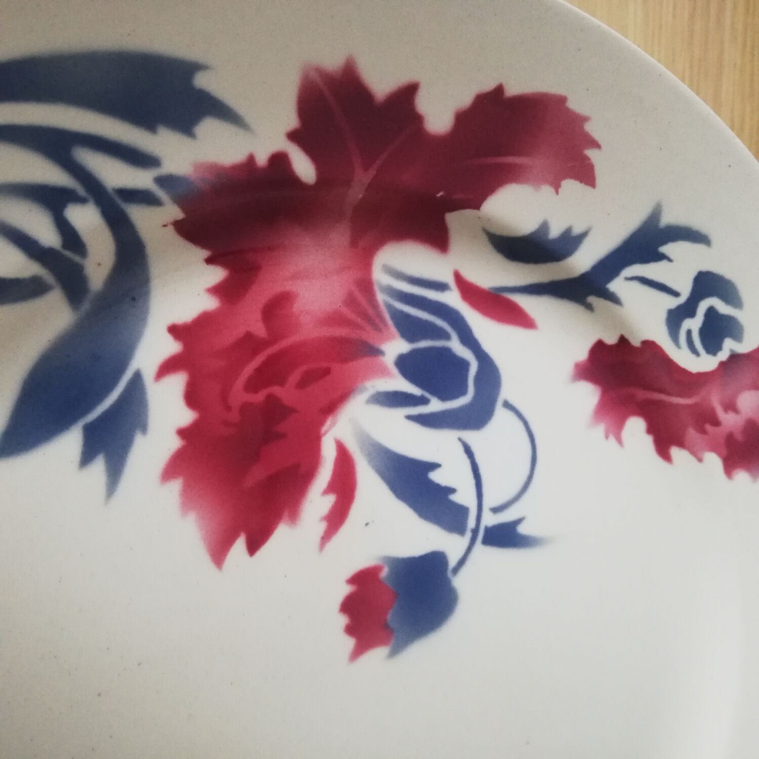 Set of 6 Lunéville plates