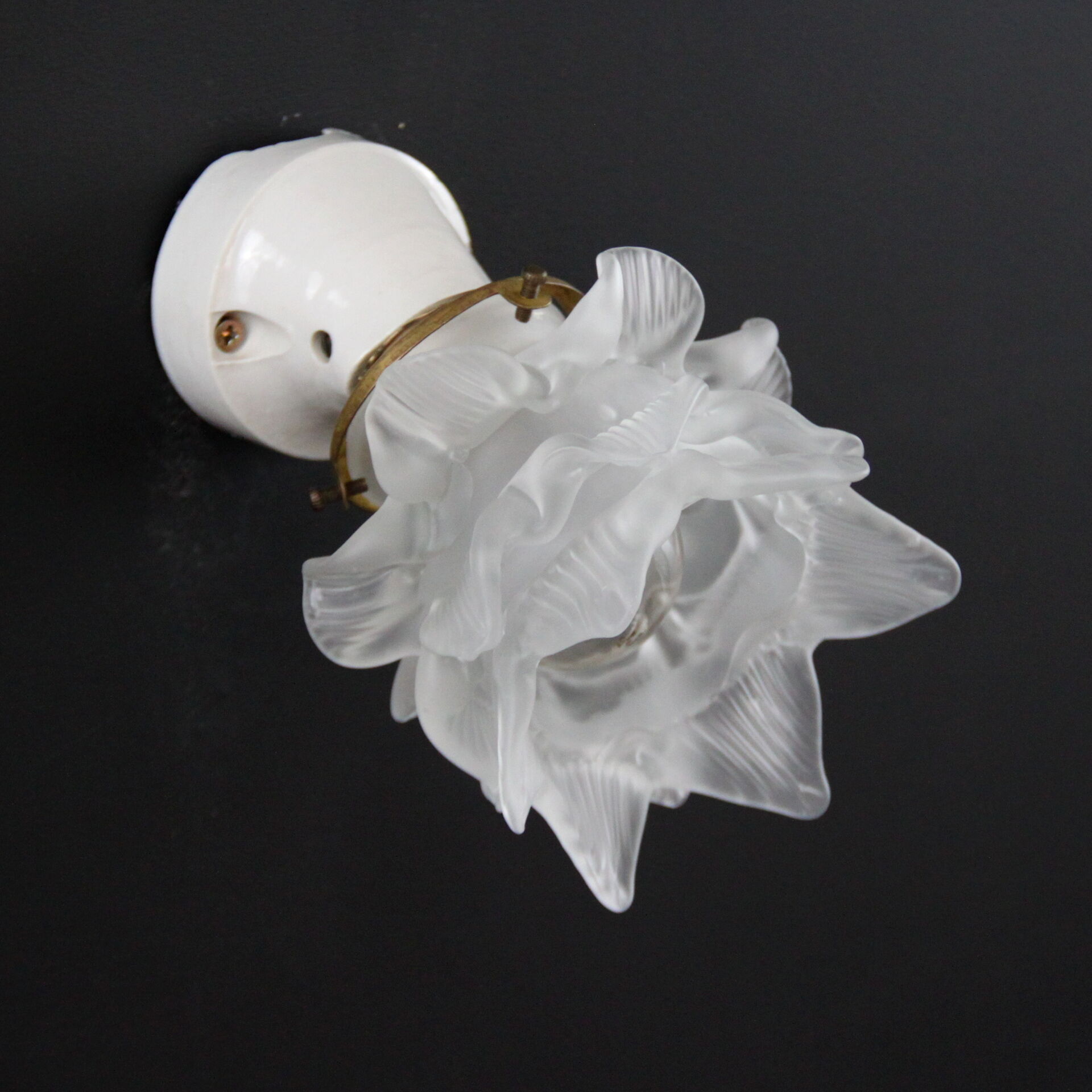 Paire d'appliques murales art déco porcelaine tulipe fleur