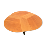 Round table in solid elm from the 80s