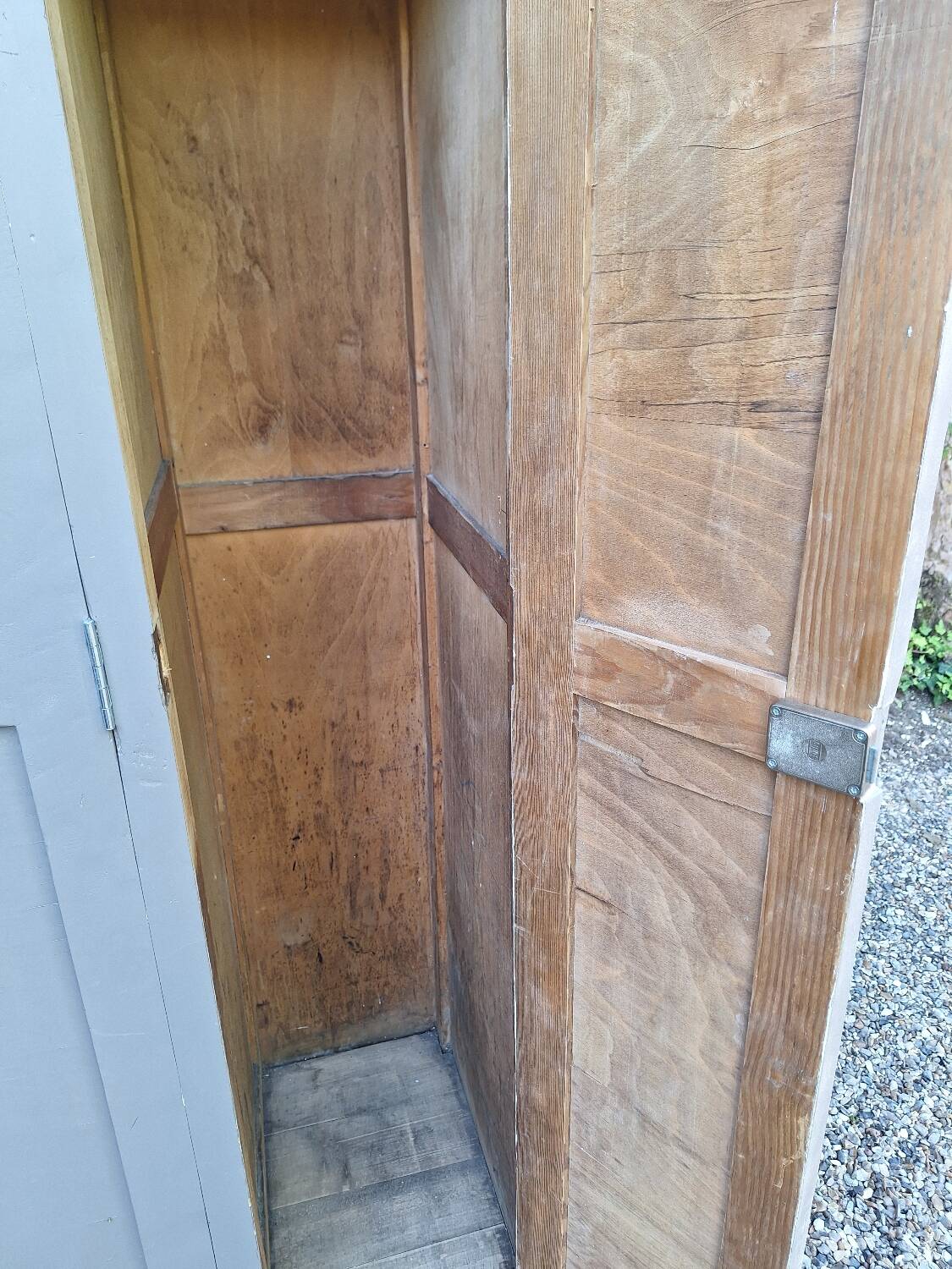 Workshop locker-wardrobe