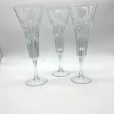 3 flutes champagne glasses