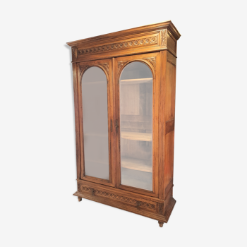 Armoire vitrée